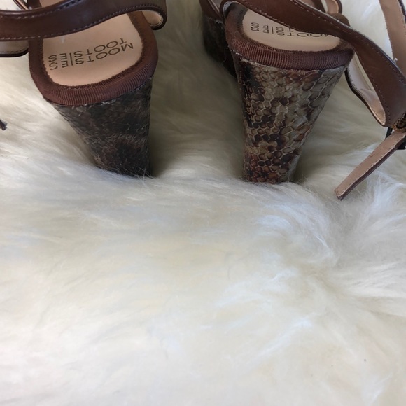 Sandales à Talons Mootsies Tootsies - Taille 8.5 M, Marron, Talon Bas, Occasion